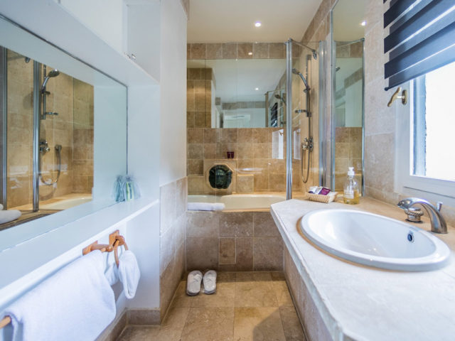 hotel ramatuelle retraite 27 1 640x480 family suite